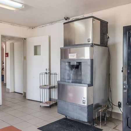 Motel 6-Mesquite, Tx - Rodeo - Convention Ctr Екстериор снимка